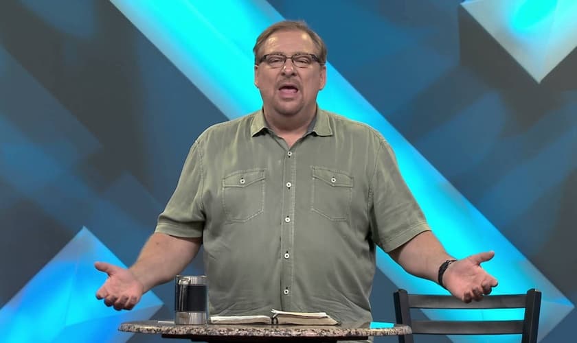 Rick Warren diz que é importante oferecer perdão, pois o ressentimento gera mágoa e faz o cristão pecar. (Foto: Reprodução)