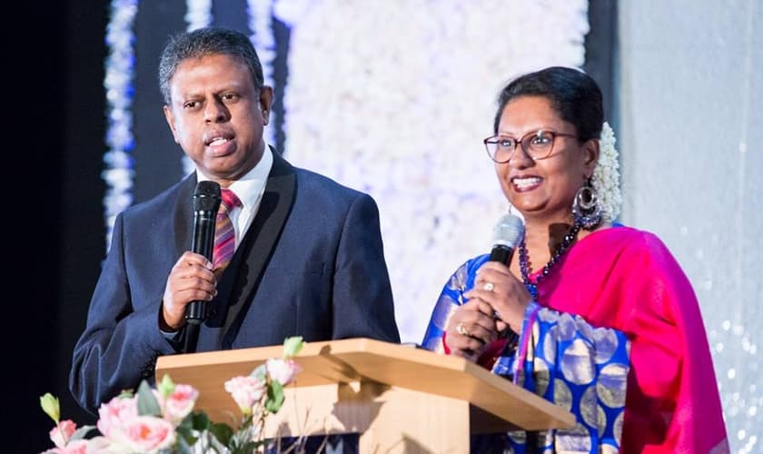 Rev. TMI Sathiyaraj, da igreja Bethany House, que conseguiu evangelizar e unir as etnias inimigas do Sri Lanka em Cristo. (Foto: Divulgação/Bethany)