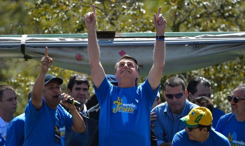 O presidente Jair Bolsonaro, participa da Marcha para Jesus e pela Família em Brasília. (Foto: Marcello Casal Jr./Agência Brasil)