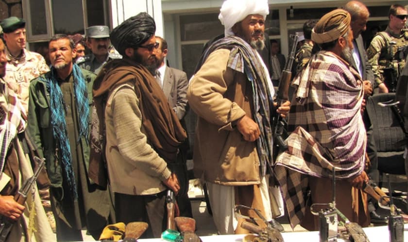 Afeganistão promove apedrejamento e morte aos seus cidadãos que abandonarem o islamismo. (Foto: Reprodução/J. G. Joe Painter)