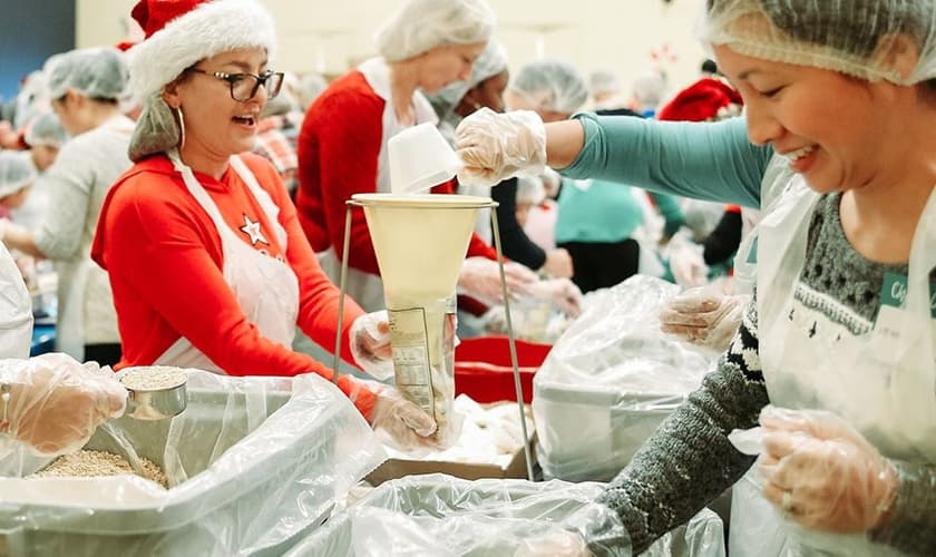 Cerca de 6.100 voluntários irão se envolver no preparo das refeições. (Foto: Liquid Church)