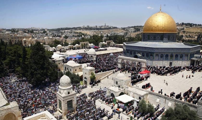 O Monte do Templo é um lugar sagrado para judeus, cristãos e muçulmanos. (Foto: AP)